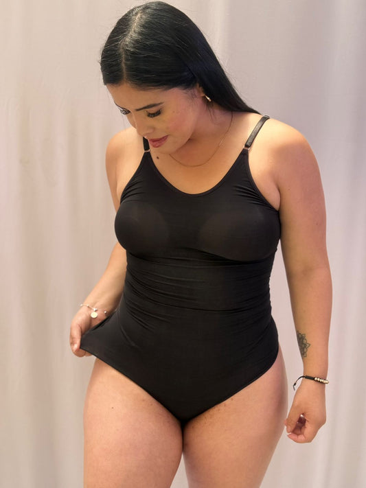 🖤 MoldeaFit™ – Tu silueta, tu poder. 🖤 🔥 El secreto de las mujeres que se sienten seguras, elegantes y cómodas... todos los días. 🔥